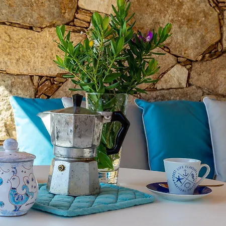 Domus Lory Cala Sinzias With Swimming Pool Vila *