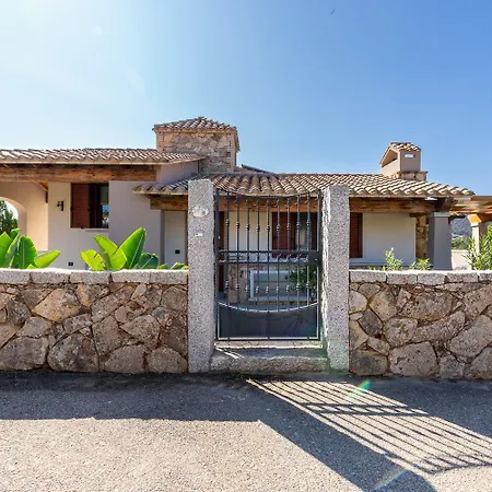 Domus Lory Cala Sinzias With Swimming Pool *