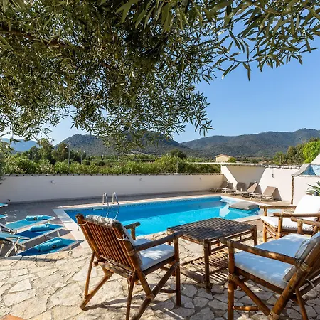 Domus Lory Cala Sinzias With Swimming Pool Castiadas