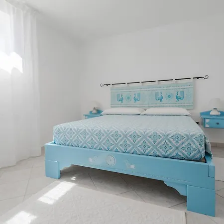 Domus Lory Cala Sinzias With Swimming Pool Vila *