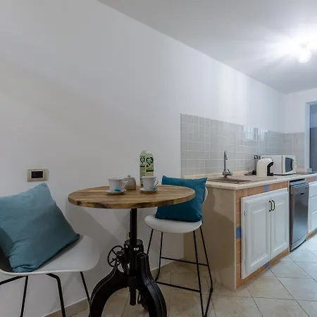 Domus Lory Cala Sinzias With Swimming Pool Vila Castiadas
