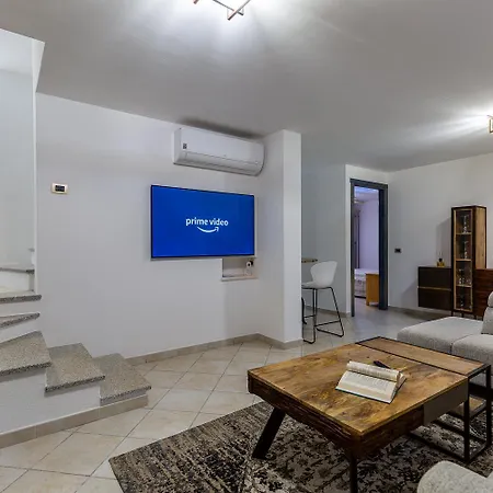 Вилла Domus Lory Cala Sinzias With Swimming Pool