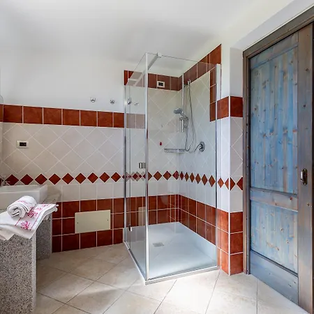 Domus Lory Cala Sinzias With Swimming Pool Vila